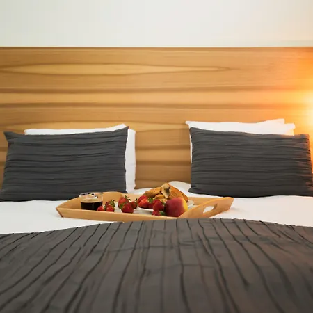 Platinum Suites-3